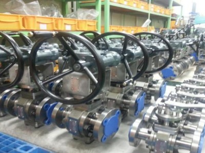 Valves for shipment (3)